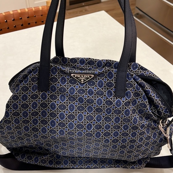 Authentic Prada Shoulder Bag - Picture 2 of 6